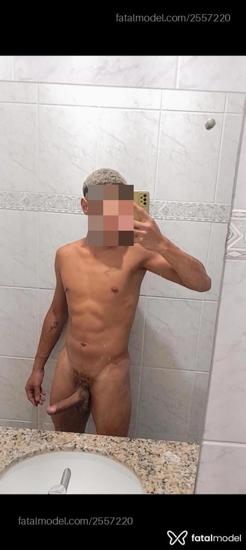 Acompanhante homem morena (o) de olhos castanhos em Ribeirão Preto - Breno