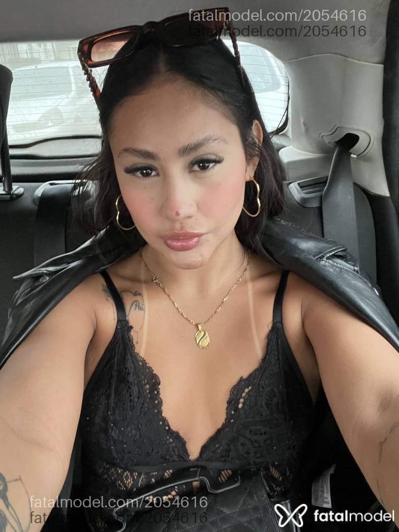 Acompanhante mulher morena (o) de olhos mel - Luna Lis