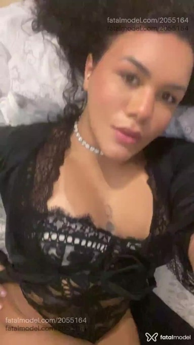 Acompanhante mulher morena (o) de olhos castanhos em Nova Serrana - Sofia Zenobia