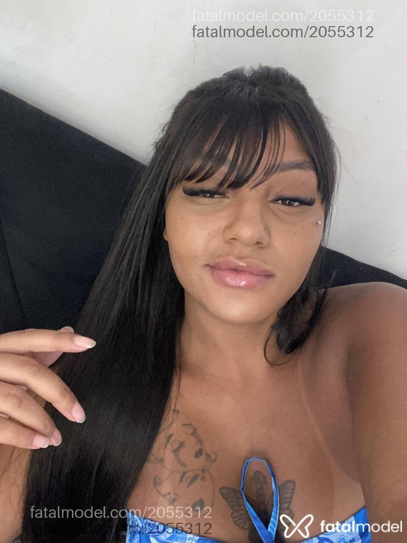Acompanhante mulher morena (o) de olhos castanhos - Nicoly Muniz