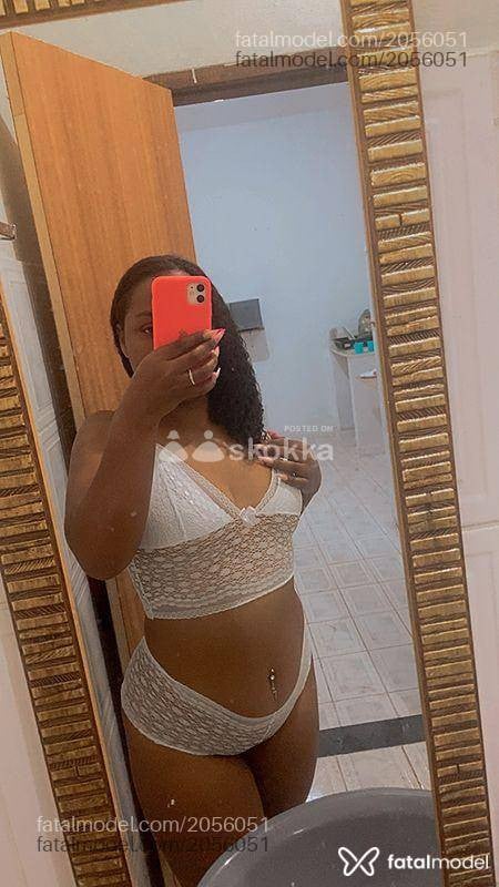Acompanhante mulher com cabelo castanho de olhos castanhos em Belo Horizonte - Milly