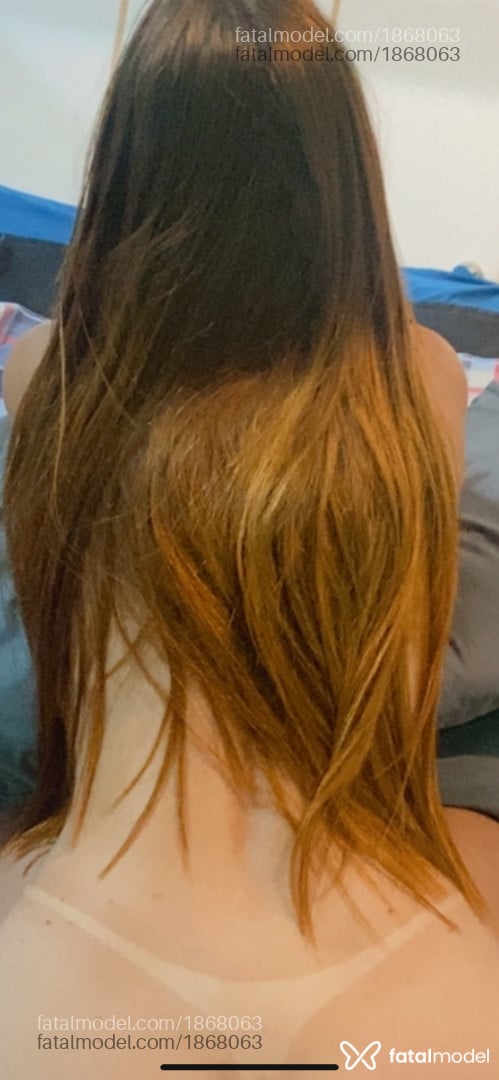 Acompanhante mulher ruiva (o) de olhos mel em Coxim Acompanhante mulher ruiva (o) de olhos mel em Coxim - Josy