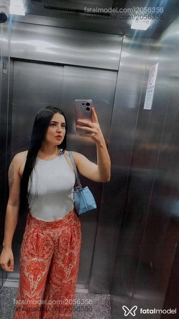 Acompanhante mulher morena (o) de olhos castanhos - Letícia Fontenelle