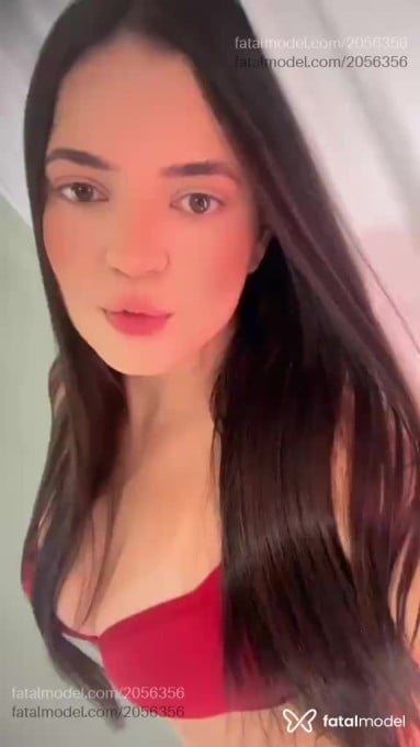Acompanhante mulher morena (o) de olhos castanhos - Letícia Fontenelle