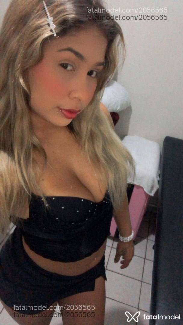 Acompanhante mulher com cabelo castanho de olhos castanhos em Araçatuba - Sófia Silva