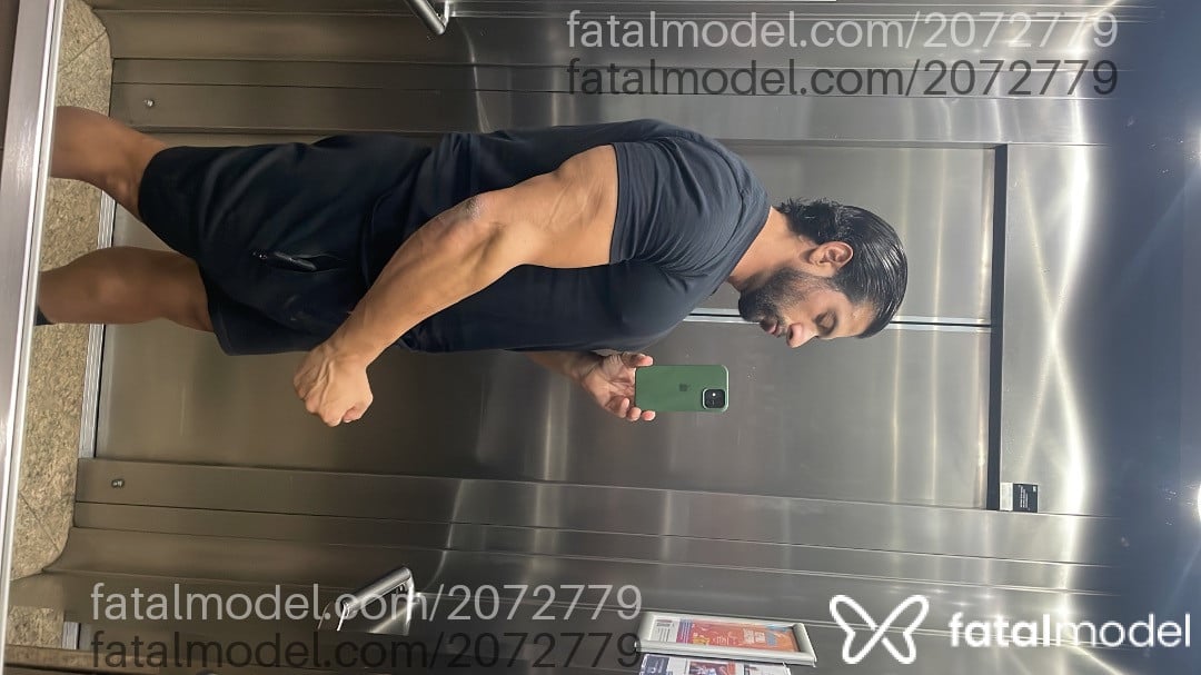 Acompanhante homem morena (o) de olhos castanhos em Florianópolis - Rodrigo Avilla