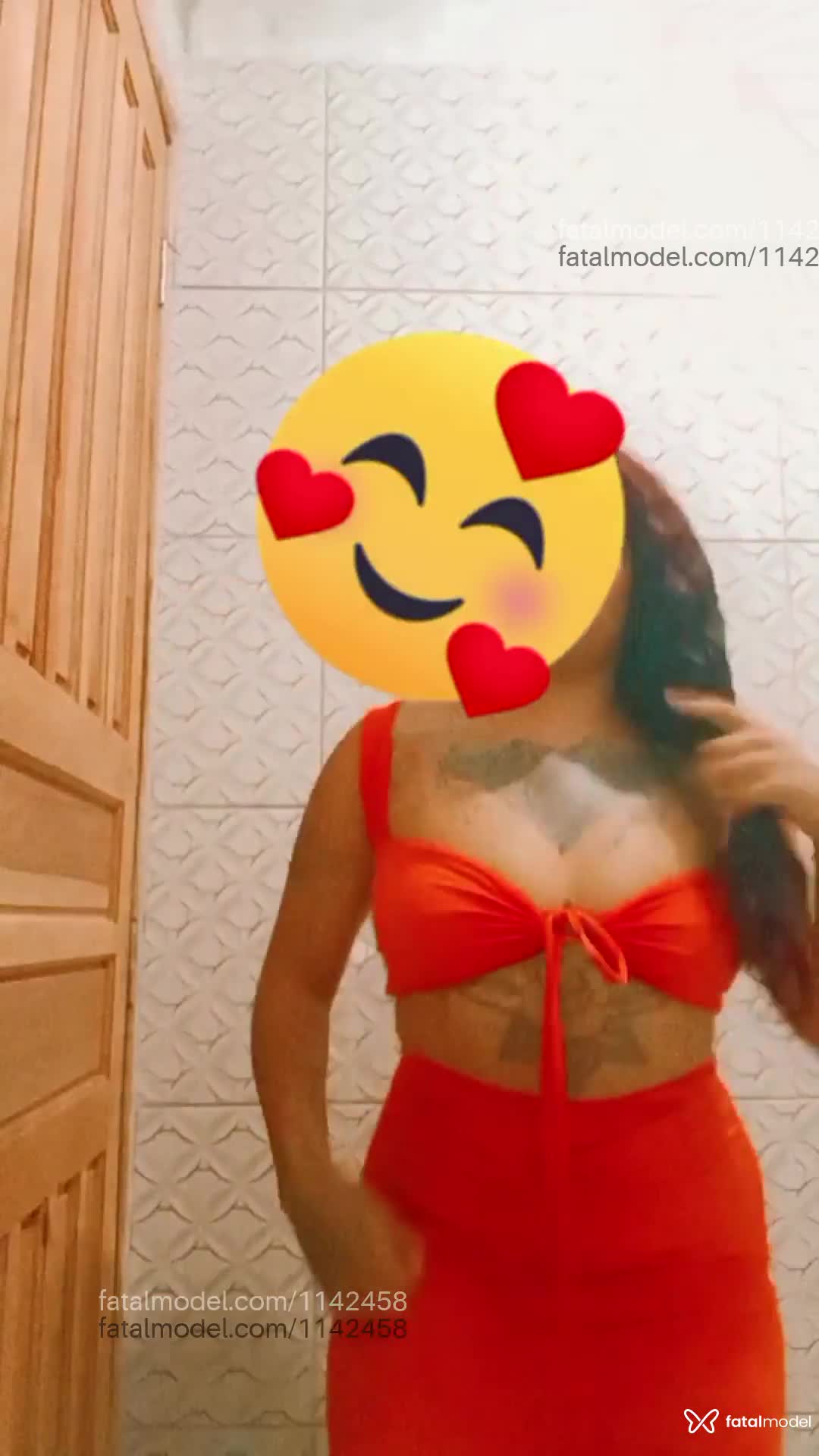 Acompanhante mulher morena (o) de olhos castanhos - Roberta Acompanhante mulher morena (o) de olhos castanhos - Roberta