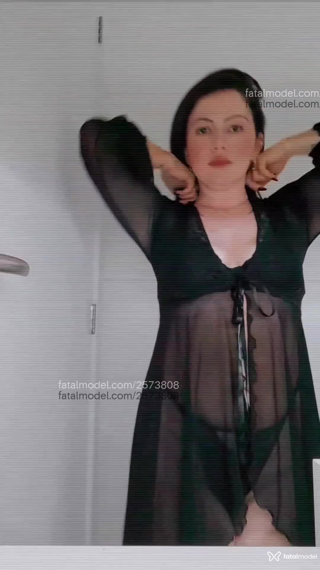 Acompanhante mulher morena (o) de olhos castanhos em Virtual - Jaque Ferrari
