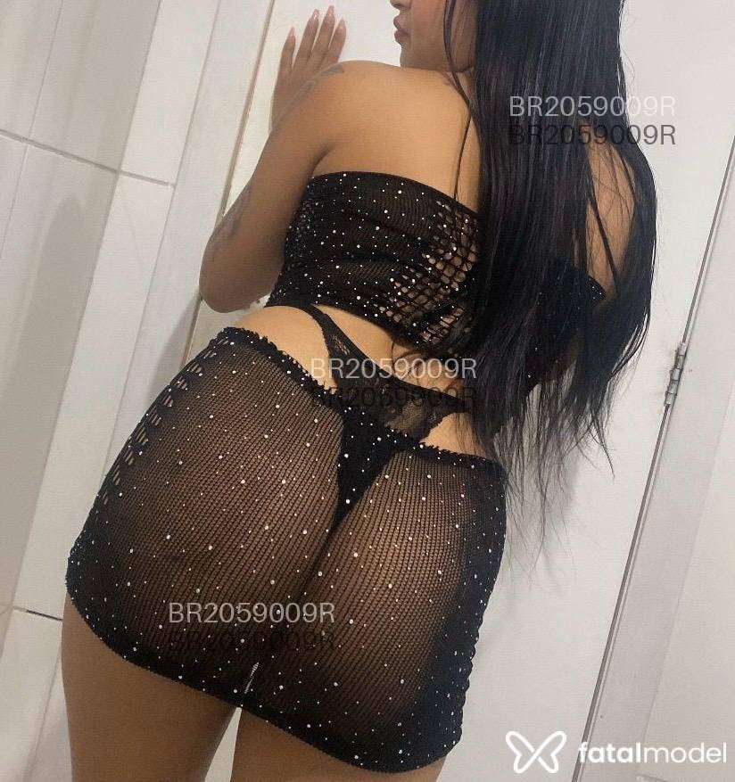 Acompanhante mulher morena (o) de olhos castanhos em Balneário Camboriú - Morena