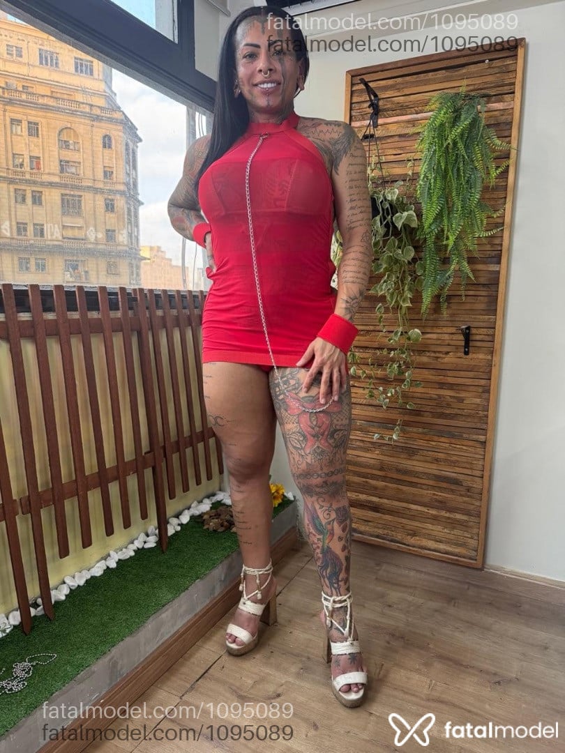Acompanhante mulher trans morena (o) de olhos castanhos em São Paulo - Isabelly Ferreira