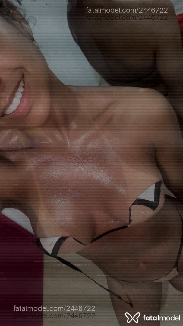 Acompanhante mulher morena (o) de olhos castanhos em São Paulo - Valentina