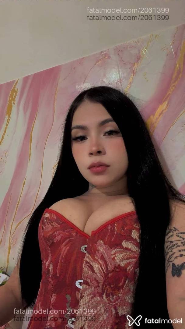 Acompanhante mulher morena (o) de olhos castanhos - Bia Souza