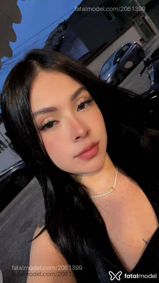 Acompanhante mulher morena (o) de olhos castanhos - Bia Souza