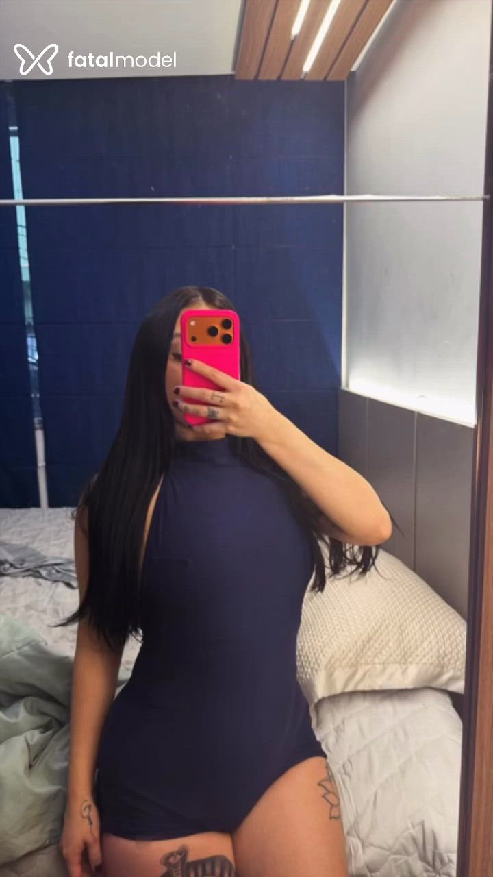 Acompanhante mulher morena (o) de olhos castanhos - Bia Souza