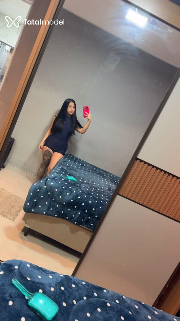 Acompanhante mulher morena (o) de olhos castanhos - Bia Souza