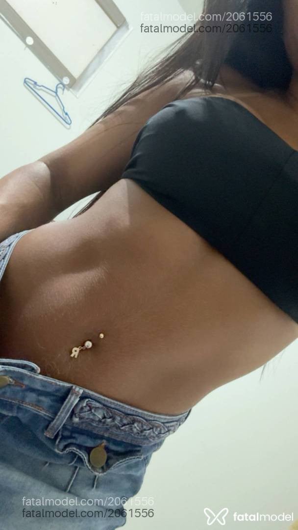 Acompanhante mulher morena (o) de olhos pretos - Dalila Matos