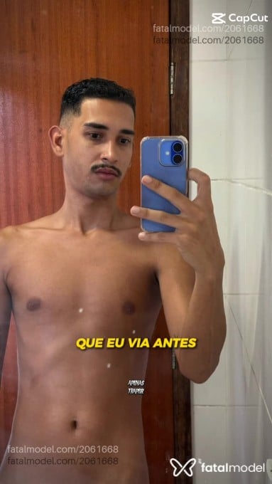 Acompanhante homem morena (o) de olhos pretos - Théo Salles Acompanhante homem morena (o) de olhos pretos - Théo Salles