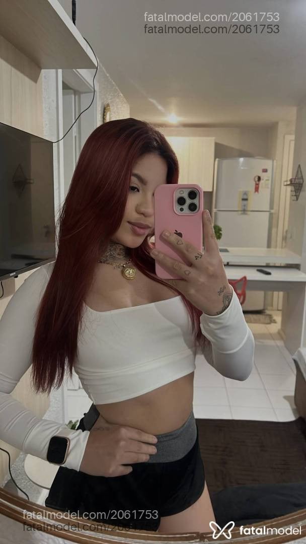 Acompanhante mulher ruiva (o) de olhos castanhos - Sofia Angel