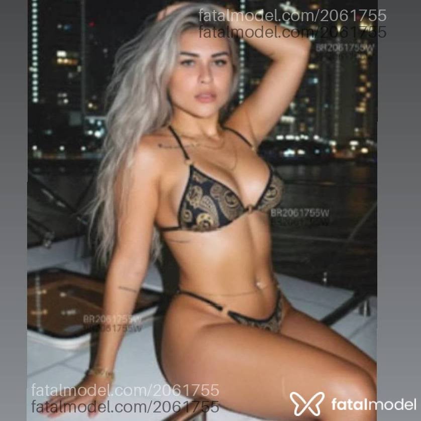 Acompanhante mulher loira (o) de olhos verdes - Viictoria