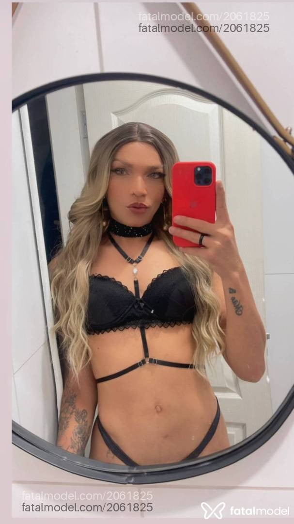 Acompanhante mulher trans loira (o) de olhos verdes em Curitiba - Anna Paula Dott