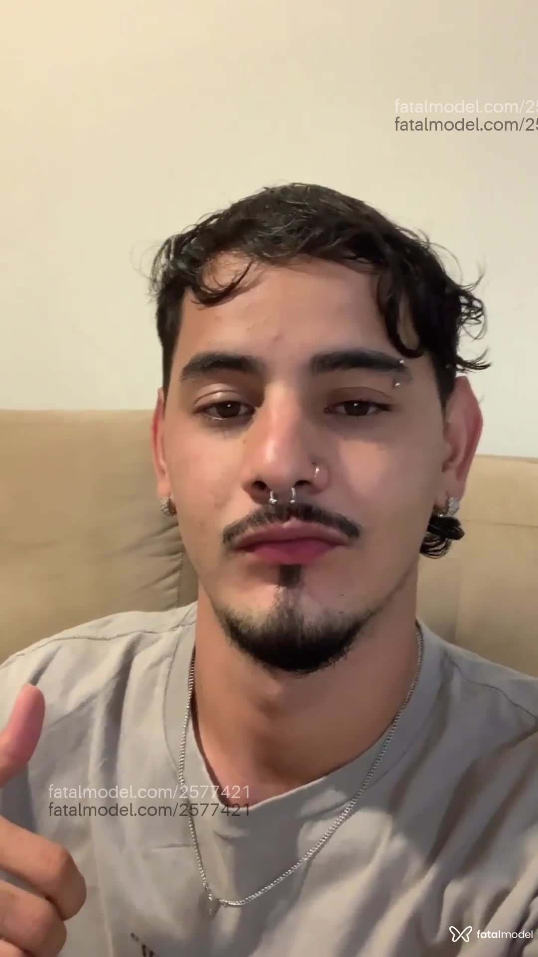 Acompanhante homem com cabelo castanho de olhos castanhos em Natal - Cézar