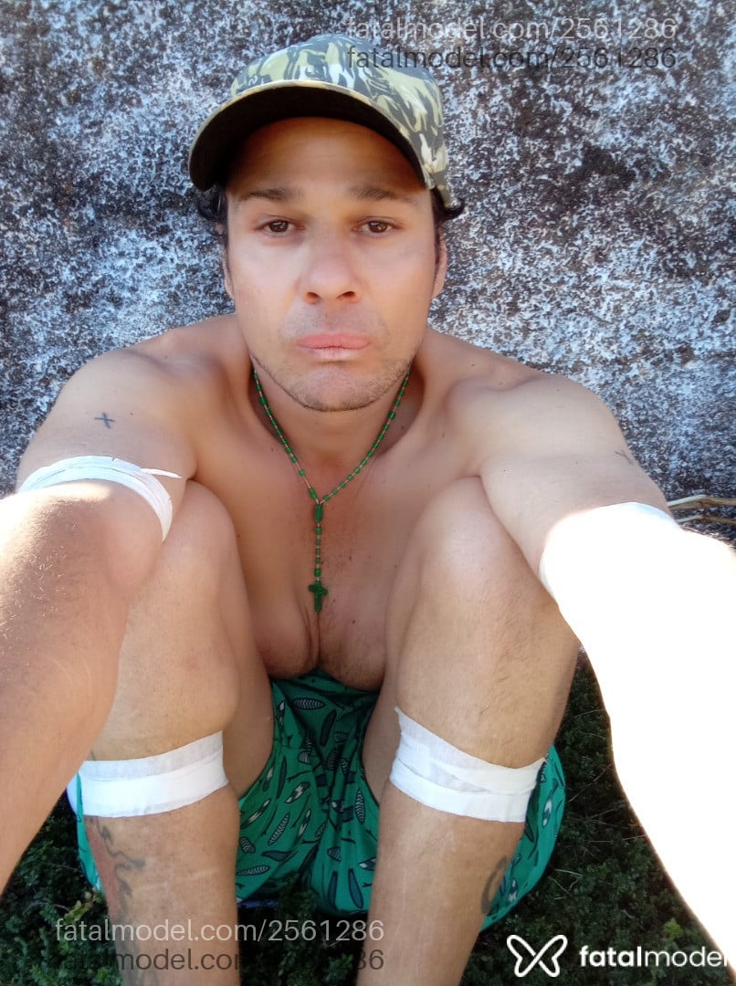Acompanhante homem morena (o) de olhos castanhos - Emcon Marcantes Acompanhante homem morena (o) de olhos castanhos - Emcon Marcantes