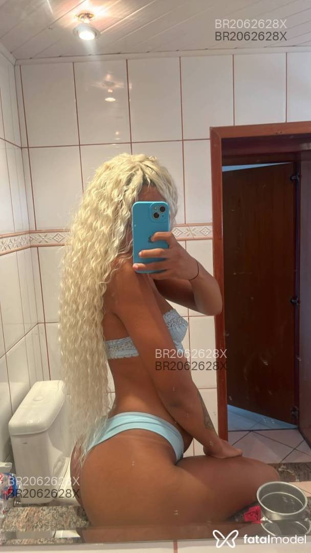 Acompanhante mulher com cabelo castanho de olhos castanhos em São Paulo - Ruby Alves