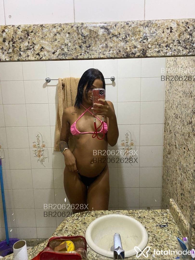 Acompanhante mulher com cabelo castanho de olhos castanhos em São Paulo - Ruby Alves