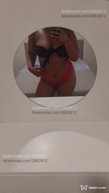 Acompanhante mulher com cabelo castanho de olhos pretos em Bauru - Nah Soares