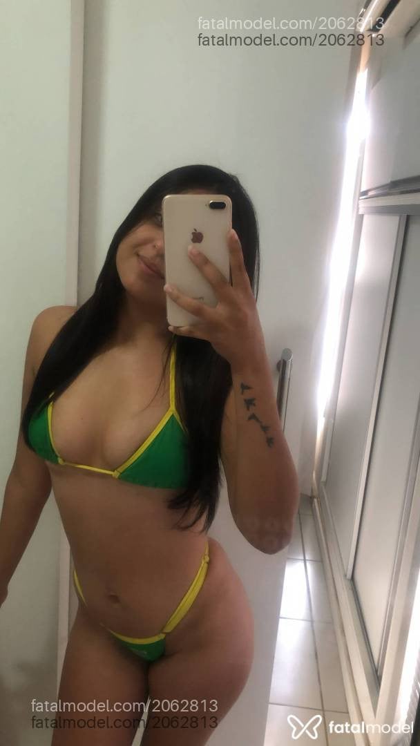 Acompanhante mulher morena (o) de olhos castanhos - Ana Liz