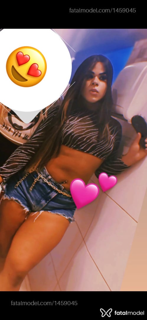 Acompanhante mulher trans com cabelo castanho de olhos pretos em Rondonópolis - Gabryela