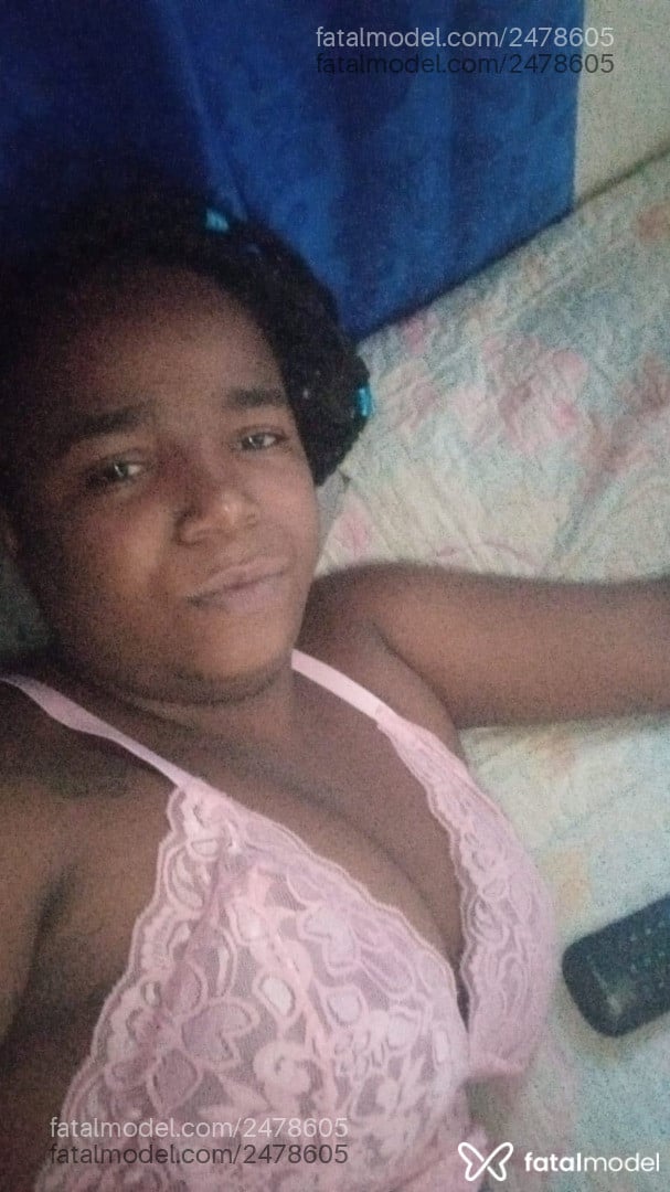 Acompanhante mulher morena (o) de olhos pretos em Pocrane - Gabriela