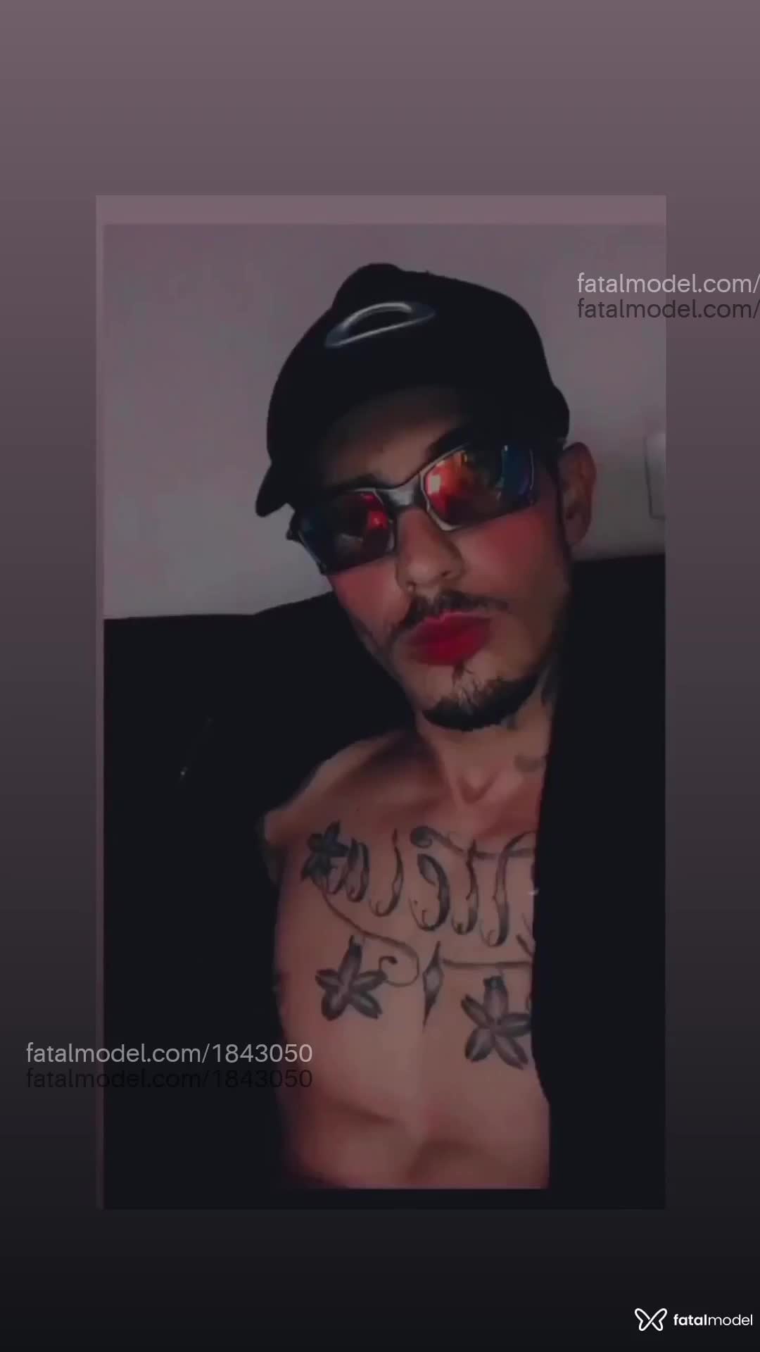 Acompanhante homem morena (o) de olhos pretos - Paiva