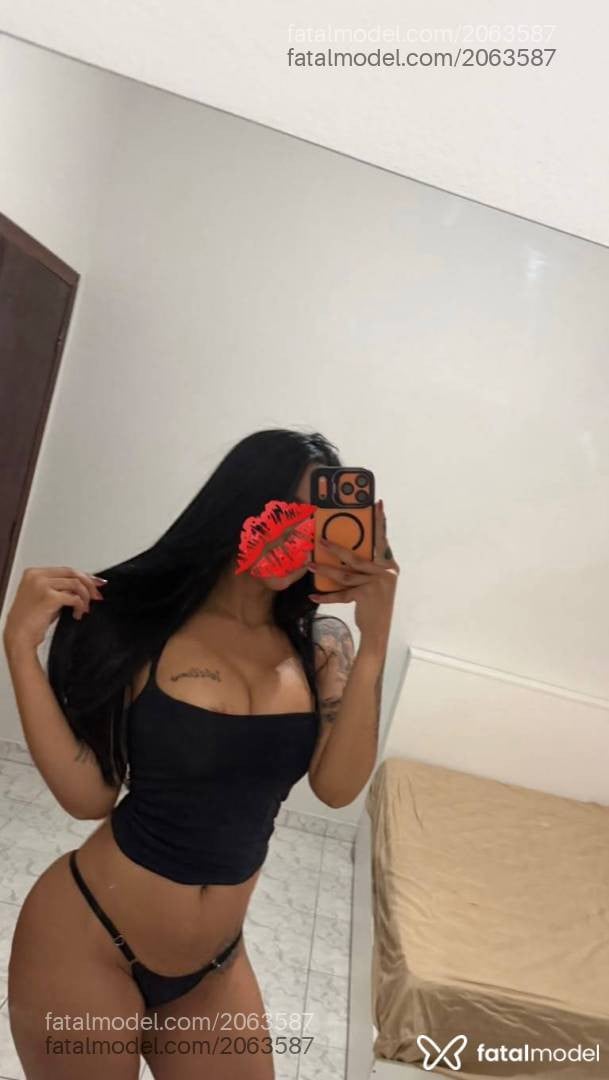Acompanhante mulher morena (o) de olhos castanhos - Mirela