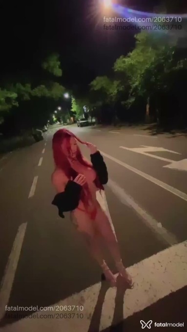 Acompanhante mulher trans ruiva (o) de olhos castanhos em São Leopoldo - Thiffany