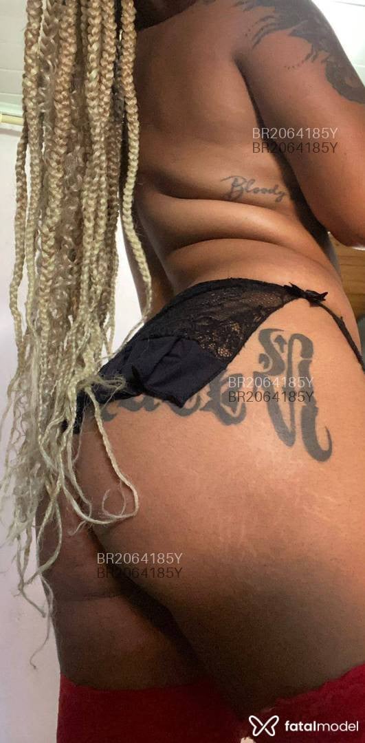 Acompanhante mulher morena (o) de olhos pretos em Sapezal - Gabizinha Zinsky