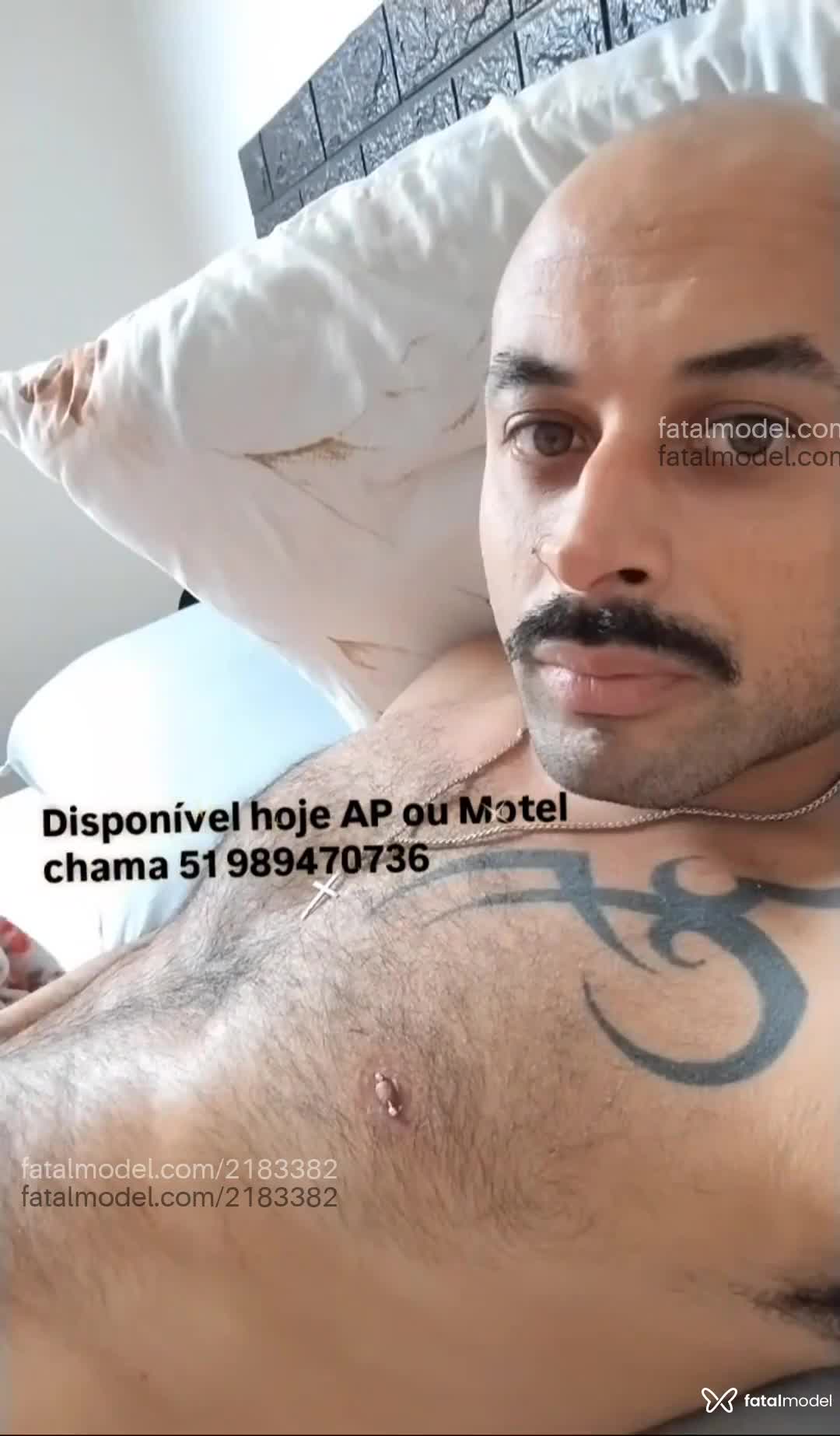 Acompanhante homem morena (o) de olhos castanhos em Porto Alegre Acompanhante homem morena (o) de olhos castanhos em Porto Alegre - Dilcinho Moura