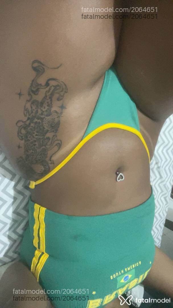 Acompanhante mulher morena (o) de olhos castanhos em Barreiras - Pietramodova