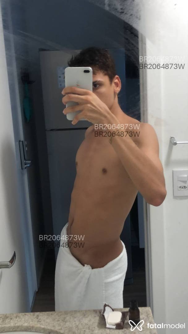 Acompanhante homem com cabelo castanho de olhos castanhos em Salvador - Richard