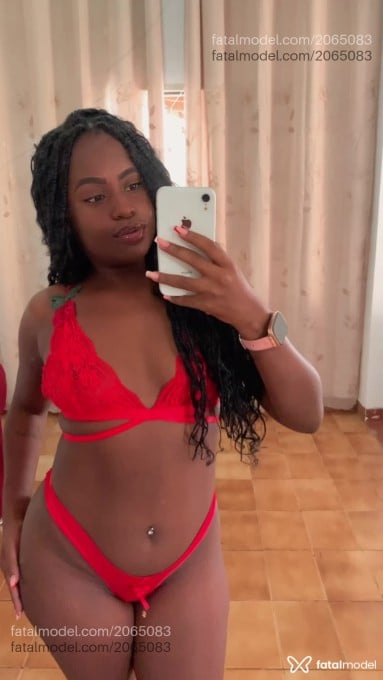 Acompanhante mulher morena (o) de olhos pretos em Araguaína - Thiffany Vicky