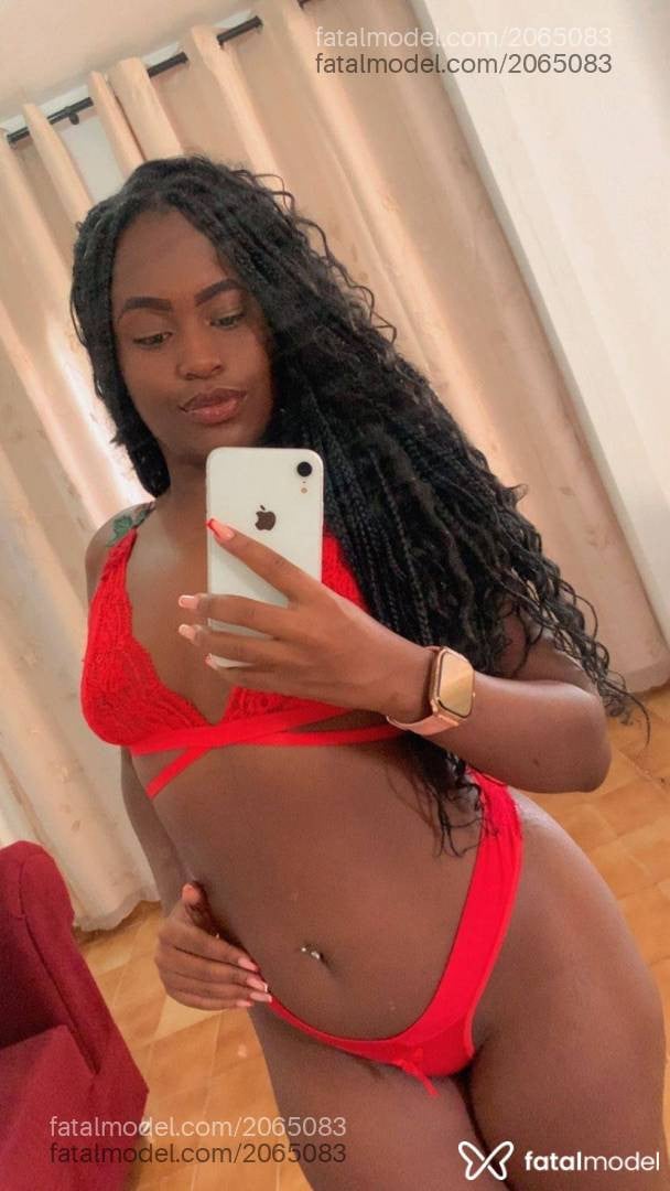 Acompanhante mulher morena (o) de olhos pretos em Araguaína Acompanhante mulher morena (o) de olhos pretos em Araguaína - Thiffany Vicky