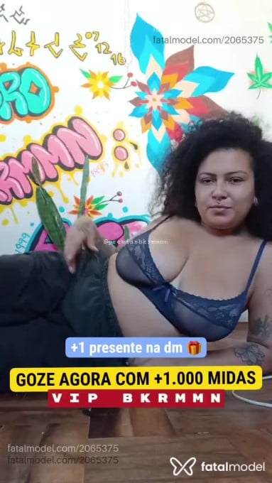 Acompanhante mulher morena (o) de olhos castanhos em Virtual - Bkrmmn