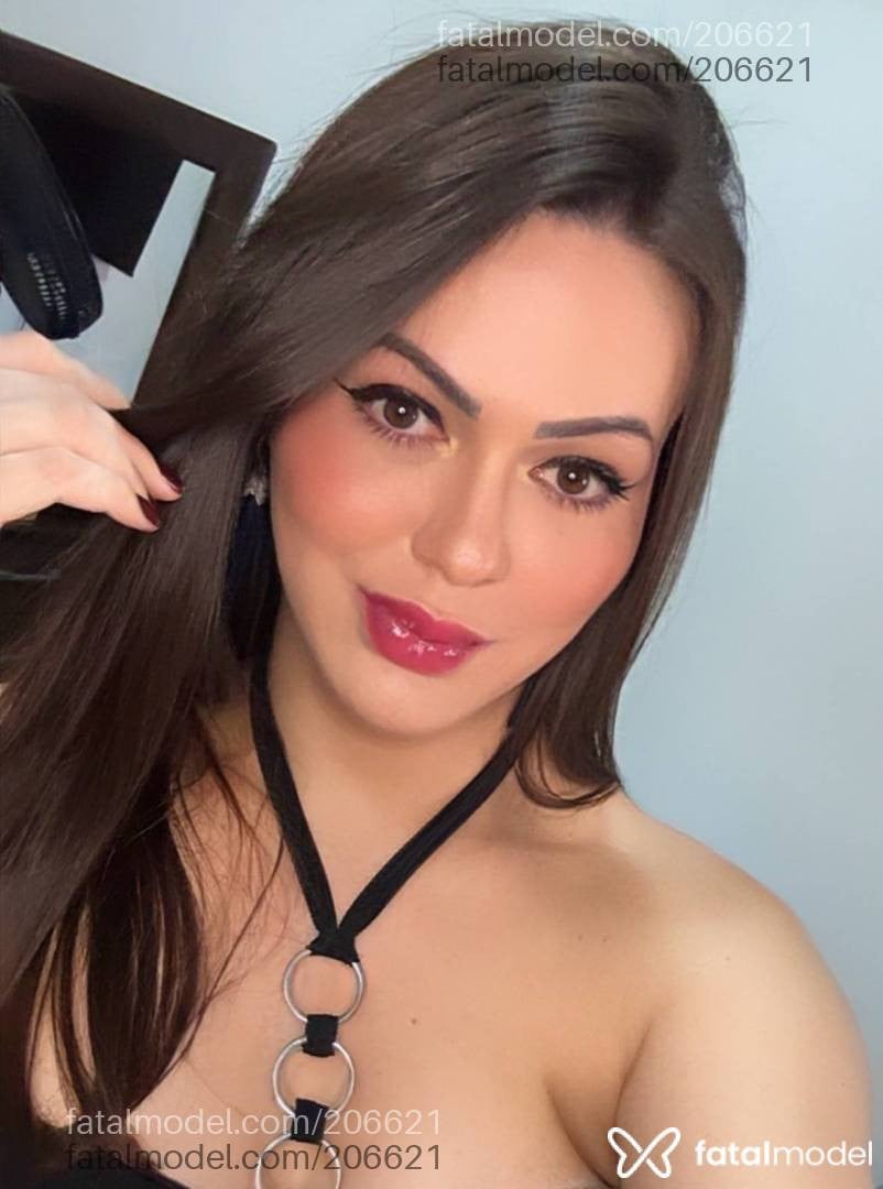 Acompanhante travesti morena (o) de olhos castanhos em Barra Bonita - Bruna Aguilera