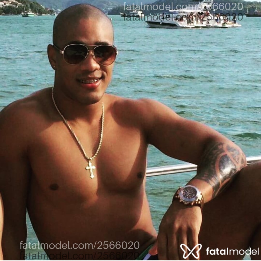 Acompanhante homem morena (o) de olhos castanhos em Joaçaba Acompanhante homem morena (o) de olhos castanhos em Joaçaba - Kaio Santana