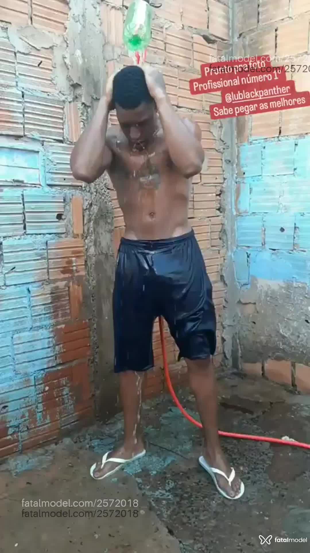 Acompanhante homem morena (o) de olhos castanhos em São Paulo - Pantera Negra