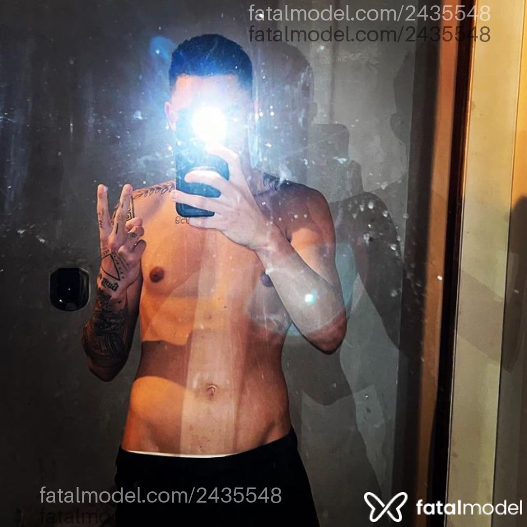 Acompanhante homem morena (o) de olhos castanhos em Rio de Janeiro Acompanhante homem morena (o) de olhos castanhos em Rio de Janeiro - Orlando Hércules
