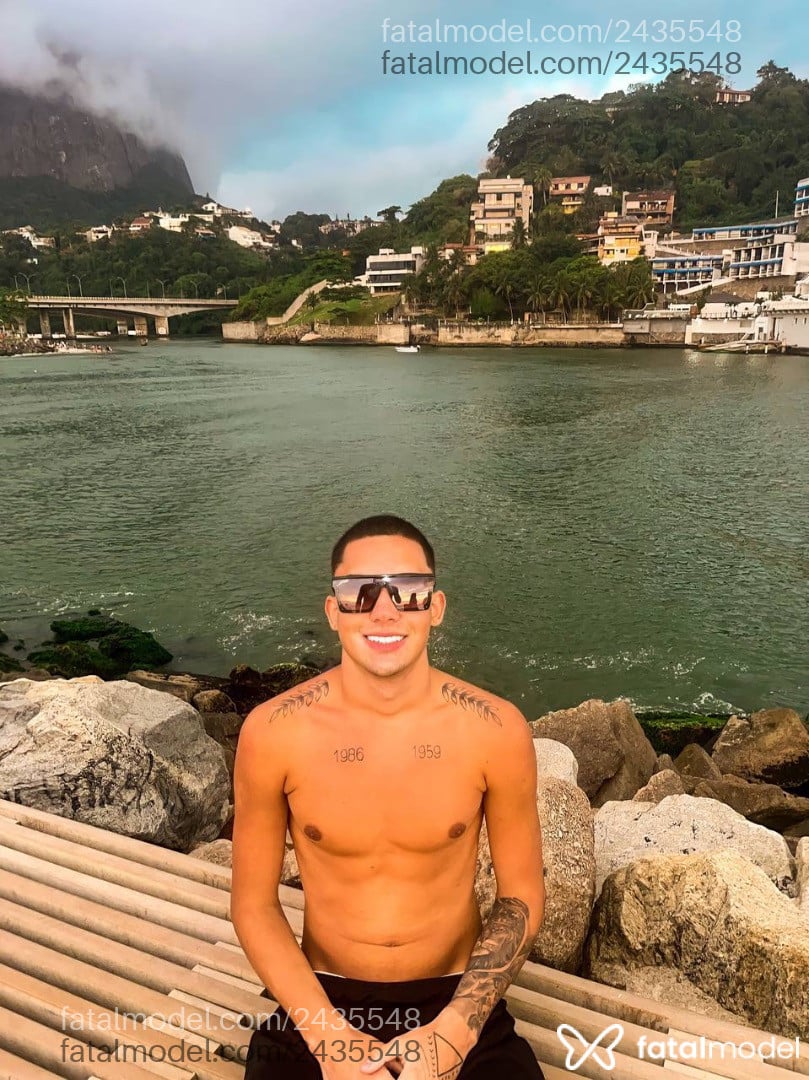 Acompanhante homem morena (o) de olhos castanhos em Rio de Janeiro Acompanhante homem morena (o) de olhos castanhos em Rio de Janeiro - Orlando Hércules