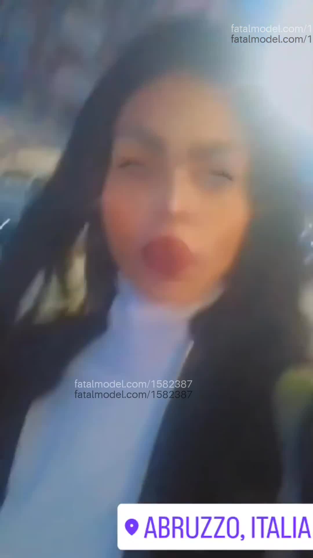 Acompanhante travesti com cabelo castanho de olhos pretos em Vila Velha - Kemilly Oliveira