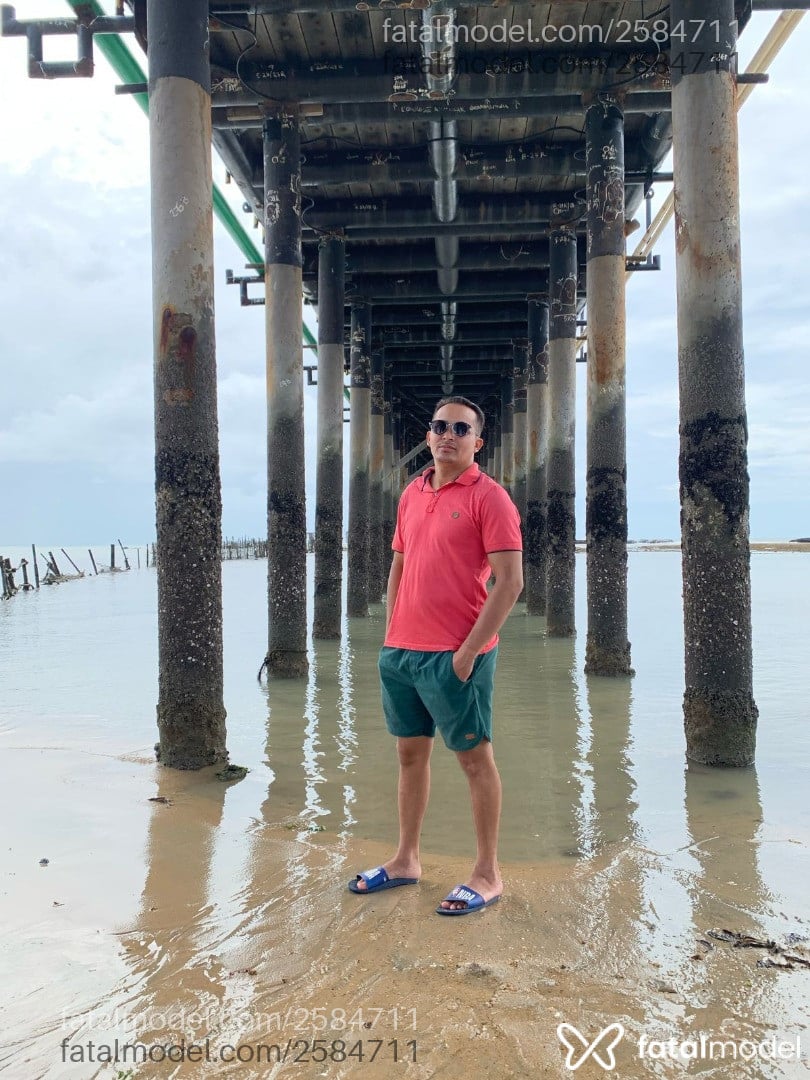 Acompanhante homem morena (o) de olhos castanhos em Fortaleza - Ronald