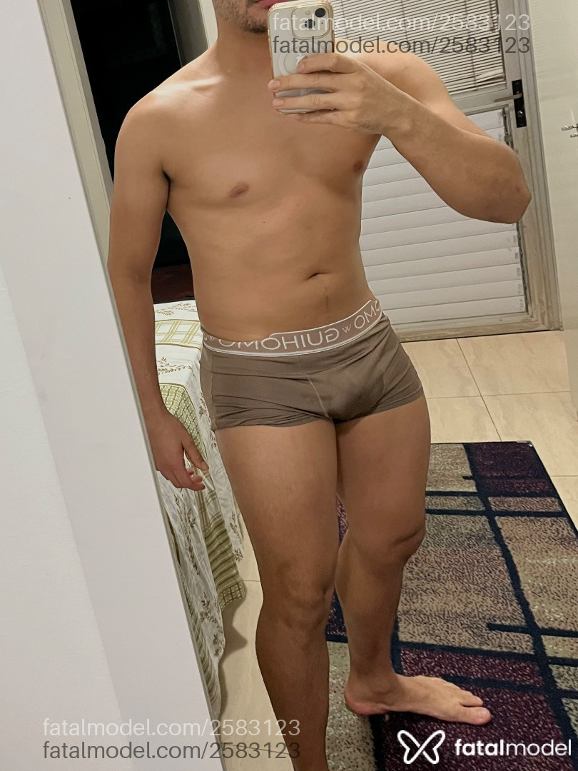 Acompanhante homem morena (o) de olhos mel em Limeira - Diego